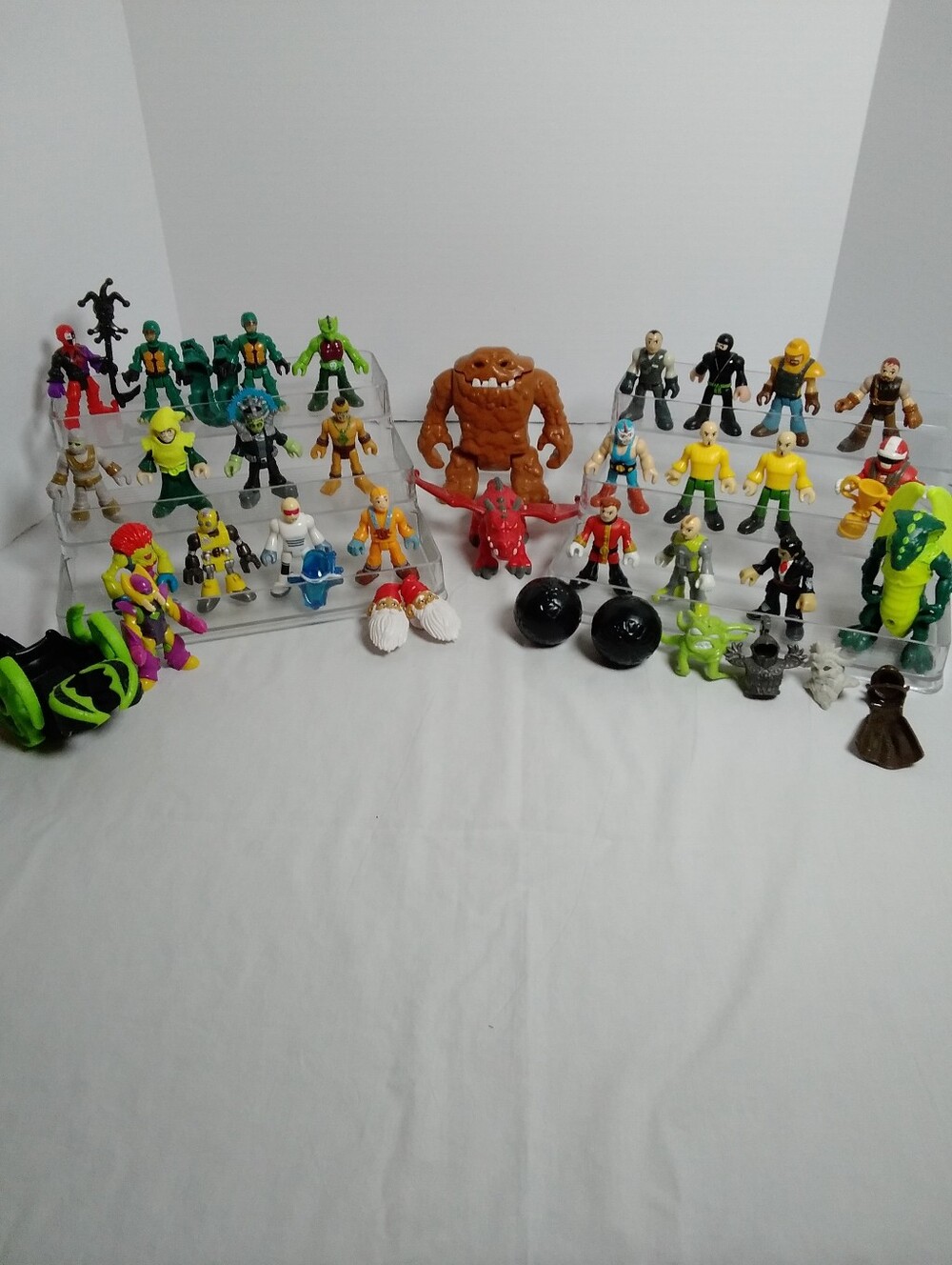 Imaginext Bundle (27) Figures And (12) Accessories
